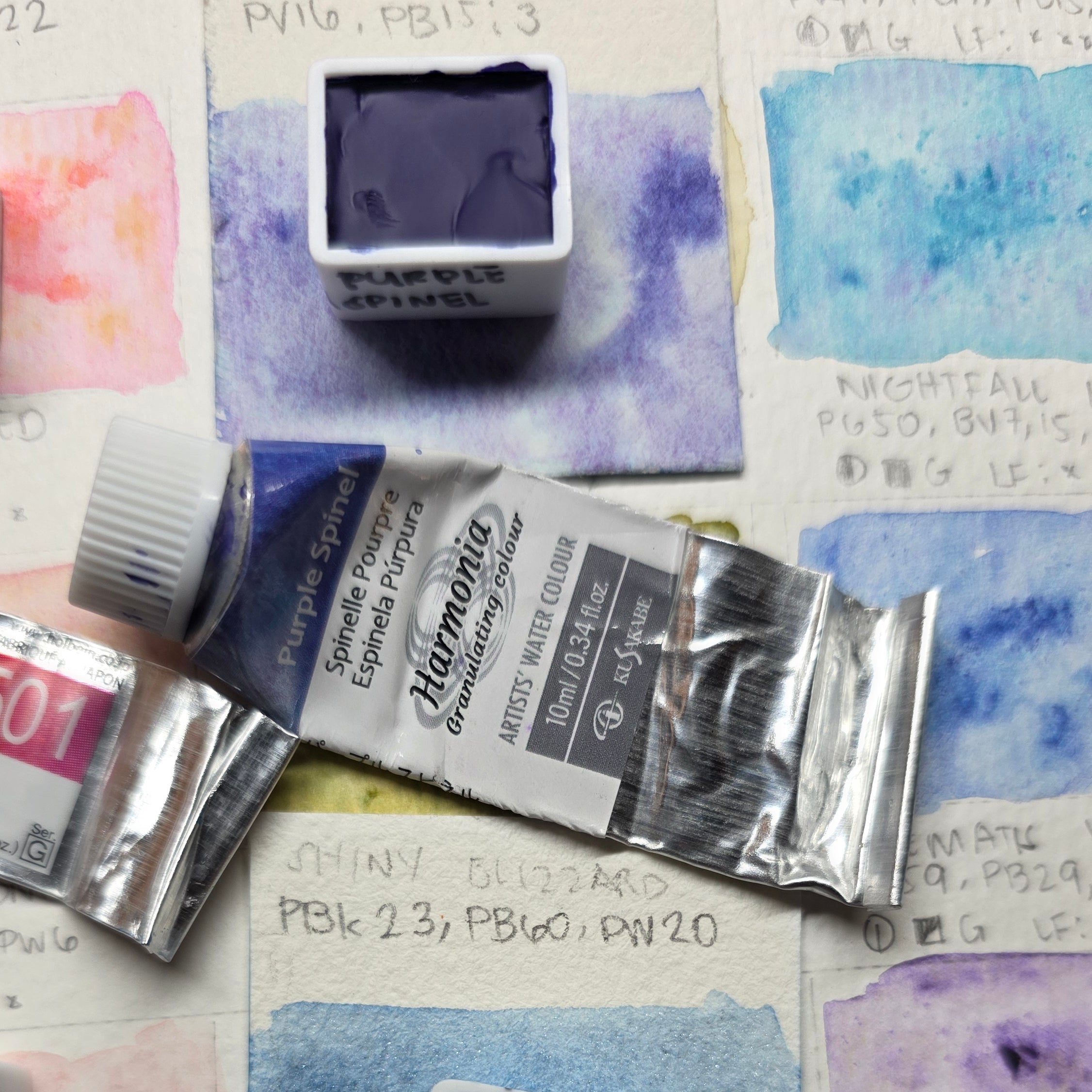 Kusakabe Harmonia Granulating Watercolor 2.5ml Half Pans